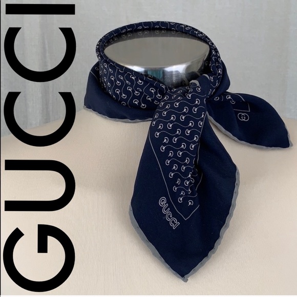 Gucci Accessories - 👑 GUCCI SILK NECK SCARF 💯AUTHENTIC